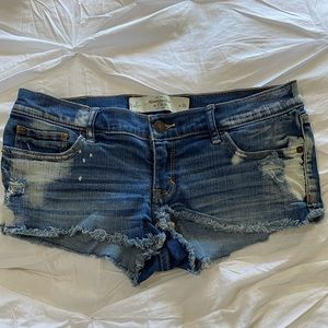 Abercrombie denim shorts size 2 / 26